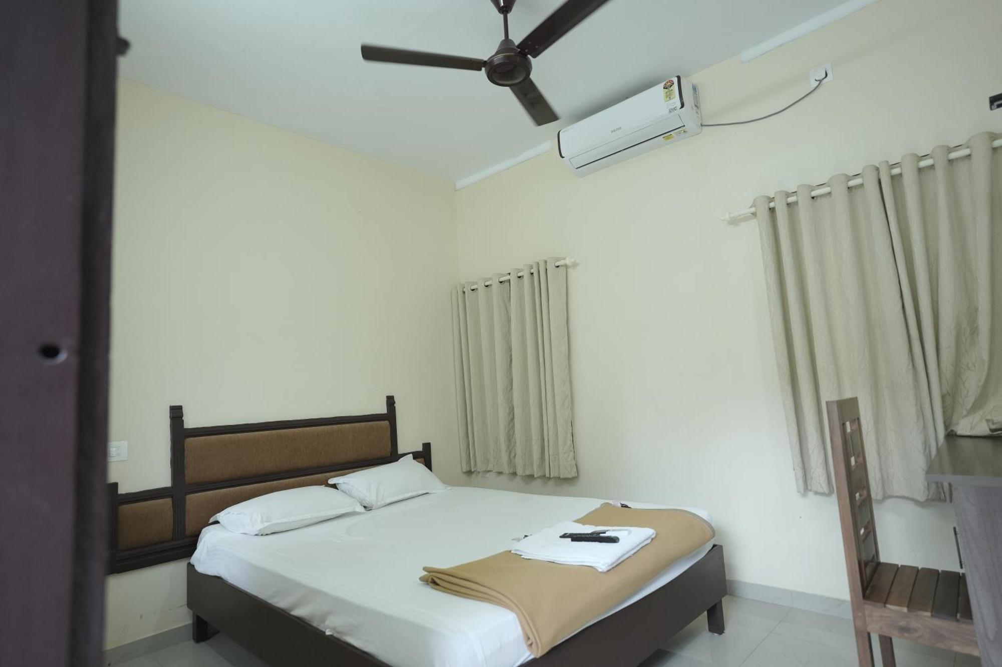 Anna Hotel 特里凡得琅 外观 照片
